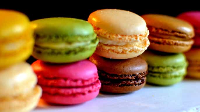 paris advanced macarons class and takeaway box