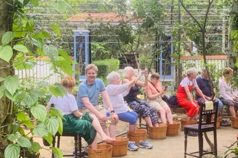Clase de cocina en la aldea de Thuy Bieu Genuine y comidas en casa de familia