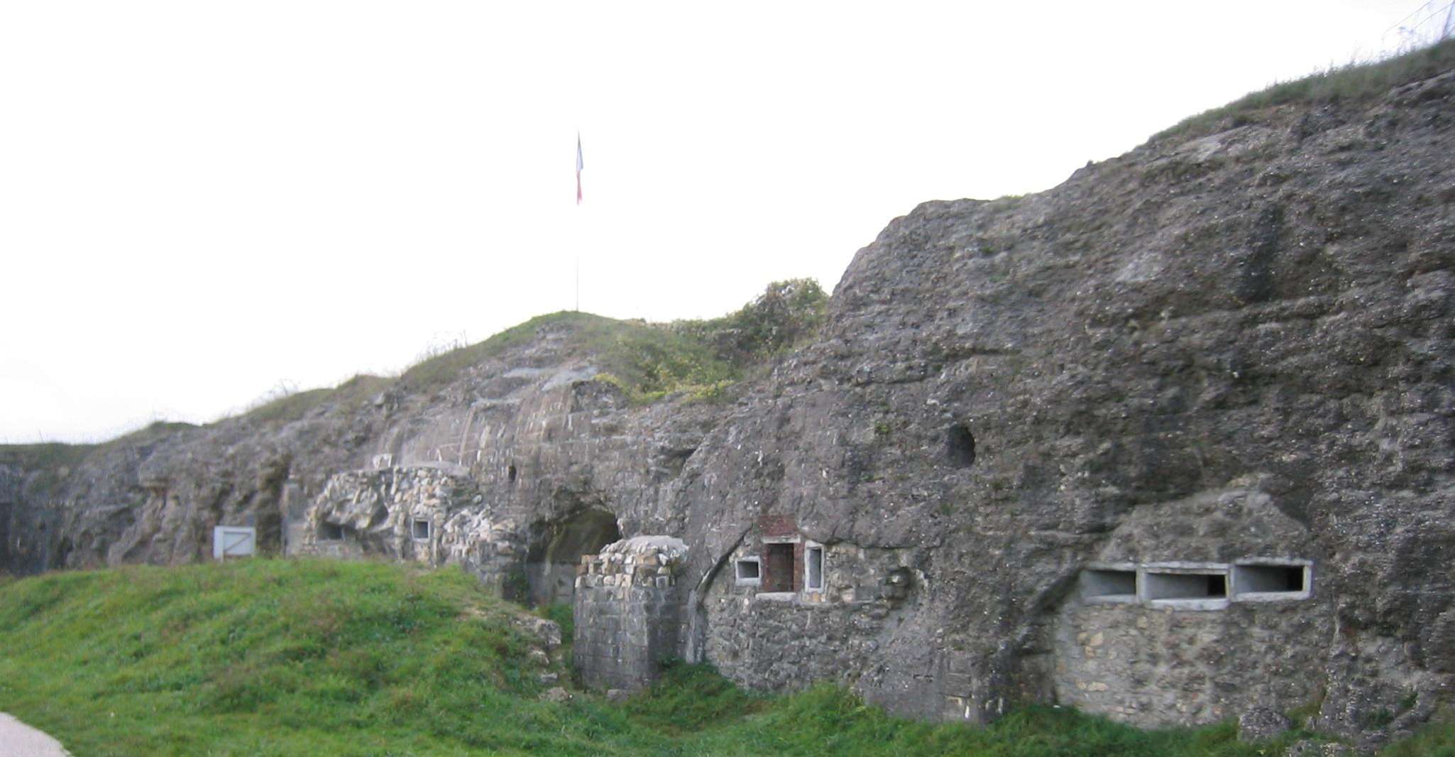 Verdun, 1916 Hell of the Battle - Housity