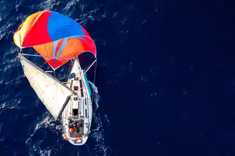 Ibiza Sunset Sailing Trip mit Schnorcheln und Paddleboarding