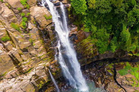 Nanuoya to Kandy Drop Tour With visiting special attractions Nanuoya to Kandy Drop Tour by Car