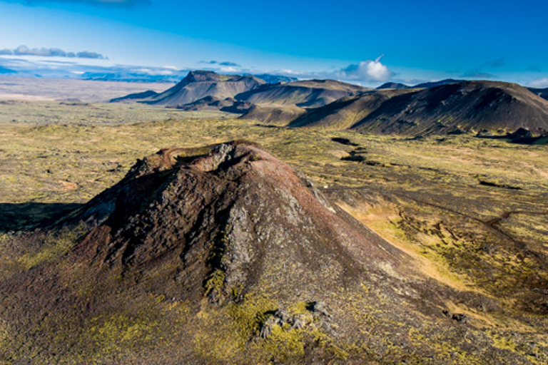 Reykjavik: Volcanic Craters Fly Over Tour by Helicopter