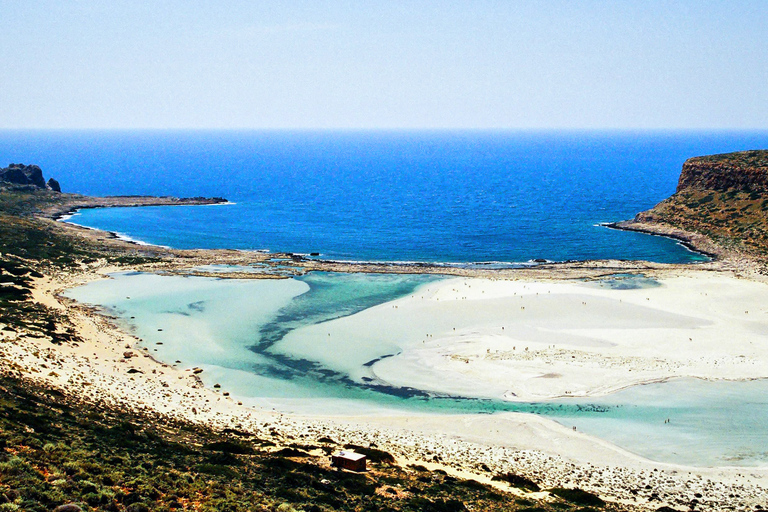 From Chania Areas: Gramvousa Island Day Trip and Balos Beach Pickup from Perivolia, Halepa, and Akrotiri