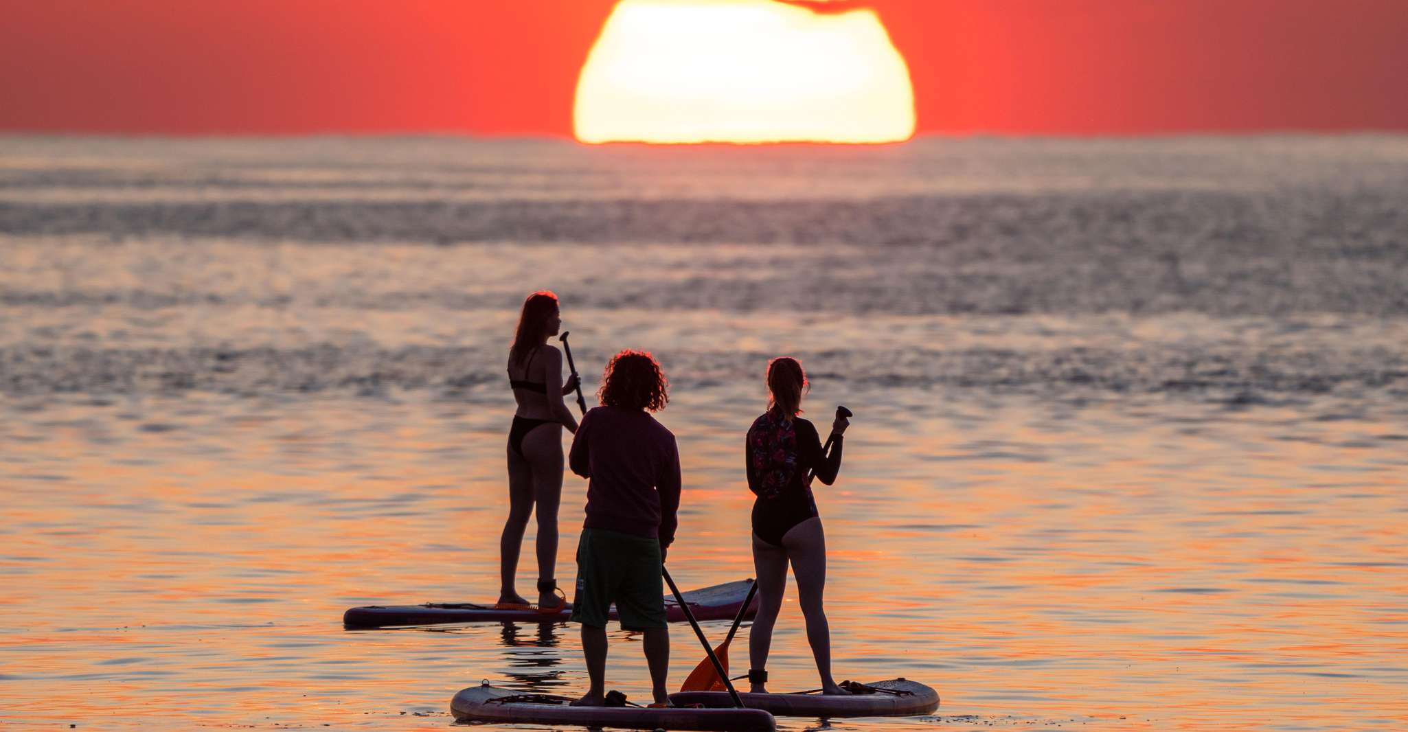 Barcelona: Sunrise Paddleboarding with Instructor and Photos photo 14