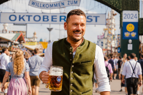Munich: Oktoberfest Walking Tour with Local Peter incl. Tent and lunch 7P Munich: Secrets, Traditions, Centuries. Peter's Oktoberfest Guided Tour