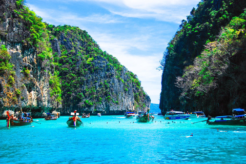 De Phuket: Passeio de lancha pelas ilhas Phi Phi e Khai