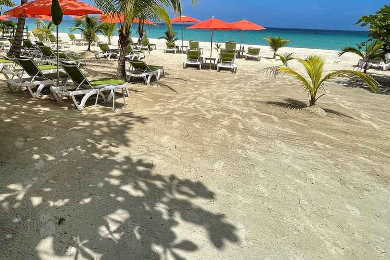 Negril: 7 Mile Beach, Weed Farm, and Rick's Cafe Tour