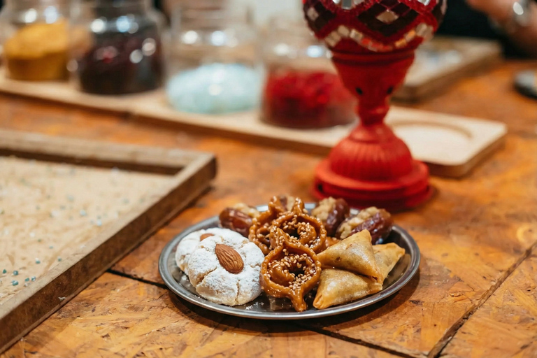 Marrakech: Original Moroccan Mosaic Lamp Workshop & Snacks Start Pickup with Tuk Tuk – Mosaic Lamp Workshop