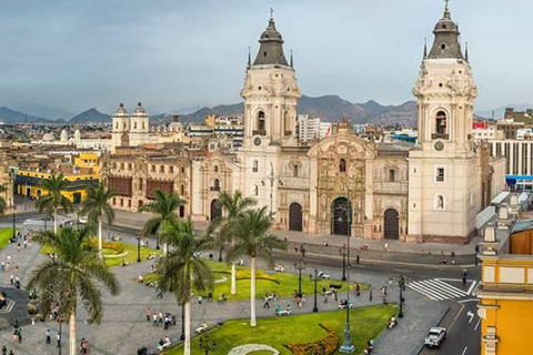 Tour del Perù in 20D: Lima, Ica, Arequipa, Puno, Cusco, Amazzonia