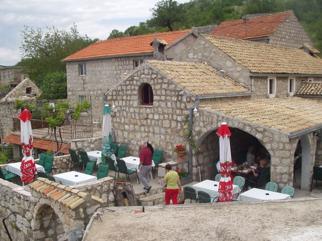 Private Tour from Dubrovnik: Views & Tastes of Dalmatia