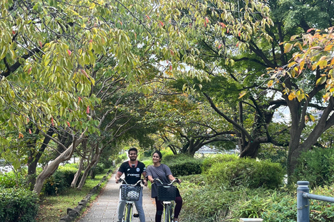 E-Bike Tour in Kyoto with Asuka, Japanese graduate student