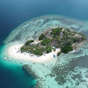 Coron: Private Speedboat to Pass Island, Reef & Ship Wrecks Coron: Private Speedboat to Pass Island, Reef & Ship Wrecks