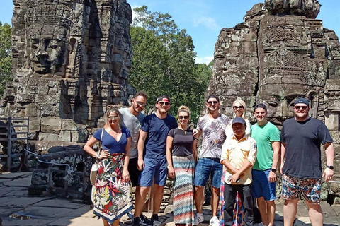 Siem Reap: Utforska Angkor 2 dagar med spansktalande guide2-dagars rundtur i liten grupp i portugisiska