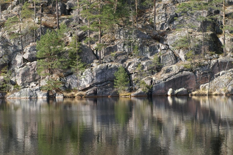 Depuis Helsinki : demi-journée au parc national de NuuksioOption standard