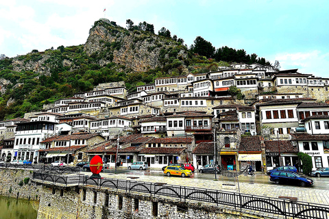 Tirana: Berat and Durres Day Trip with Free Time