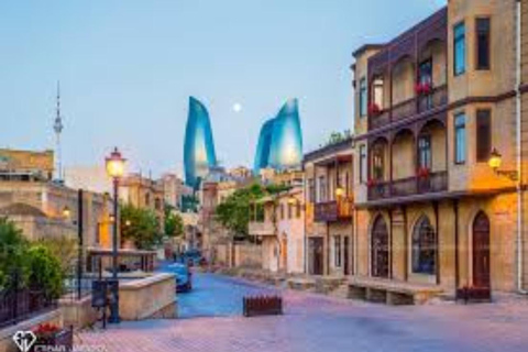 Baku: The Walking Tour & Hidden Nooks of Old City