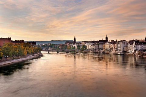 Walking Tour through Basel Old Town Guided Tour in English and German (Bilingual)