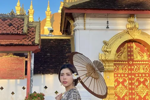 Costume traditionnel du Laos