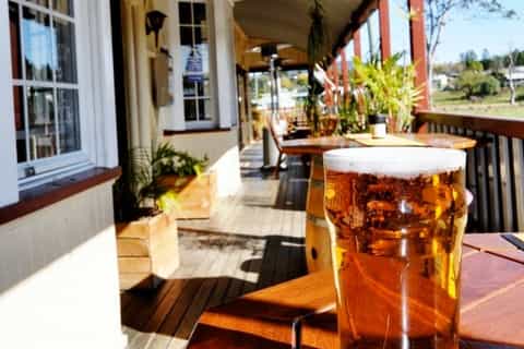 Brisbane: Country Pub Crawl by Helicopter