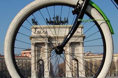 Conheça Milão passeio de bicicleta com guia de 3 horas