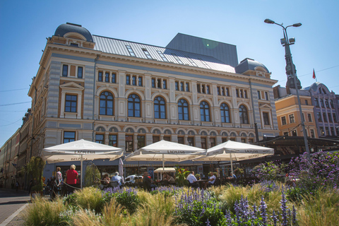 Riga: Old Town Walking Tour with a Local Guide Riga: Old Town Walking Tour with a Local Guide in Spanish