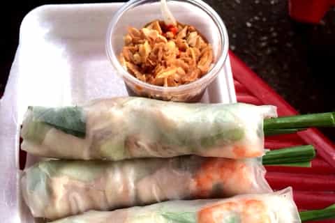 Saigon Street Food: 3.5-Hour Evening Tour