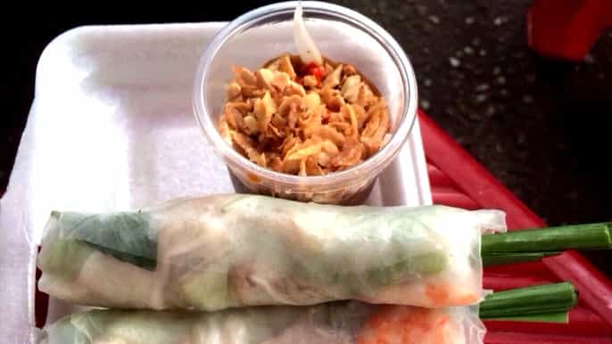 saigon street food 3.5hour evening tour
