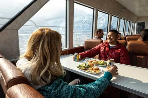Seward: Kenai Fjords National Park Glacier Dinner Cruise