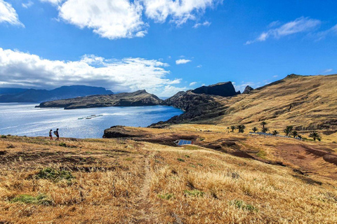 Caniçal UNESCO wandeling met gids door Ponta São LourençoZonsopgang Ponta São Lounreço Wandeling met Transfers