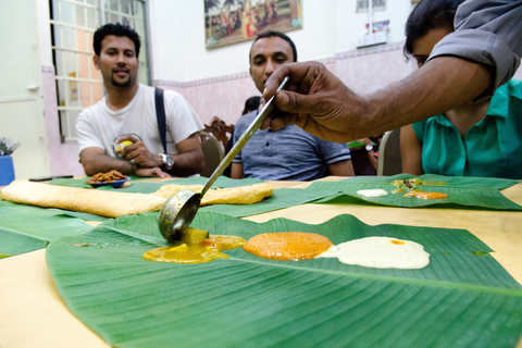 Kuala Lumpur Street Food Tour “Off The Eaten Track” Standard Option