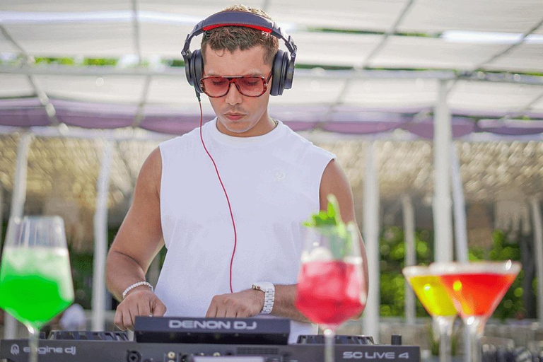 Cartagena: Pasadía Vip en Club Kabanna en Tierra Bomba