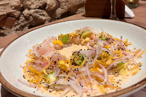 Cartagena Food Tour: 10 Dishes, Street Food & Sit-down stops
