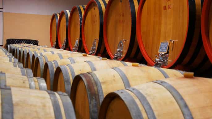 brunello di montalcino día completo tour de vinos con degustación