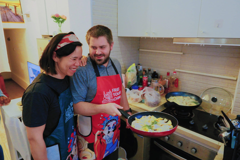 Wok'n'Roll: Immersive Chinese Cooking Class with Master Chef (Private Session) Book for 6 People