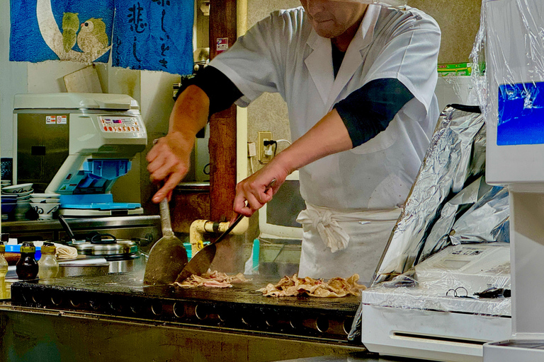 Kanazawa: Private 3-Hour Bar Hopping Tour with Local Guide Start from Kanazawa Station