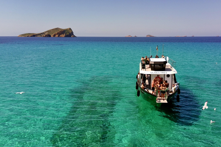 Sail along the northeast coast of Ibiza. Take a boat trip along the northeast coast of Ibiza.