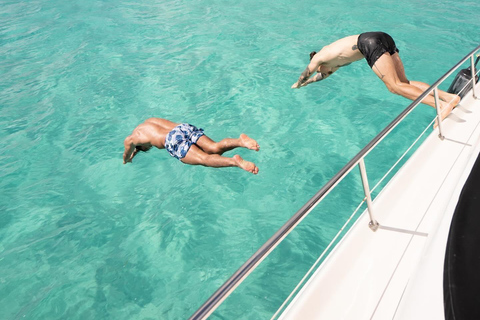 坎昆：租用Sea Ray F43游艇前往伊莎贝拉岛坎昆：海雷F43游艇租赁 - 6小时前往伊斯拉穆赫雷斯岛