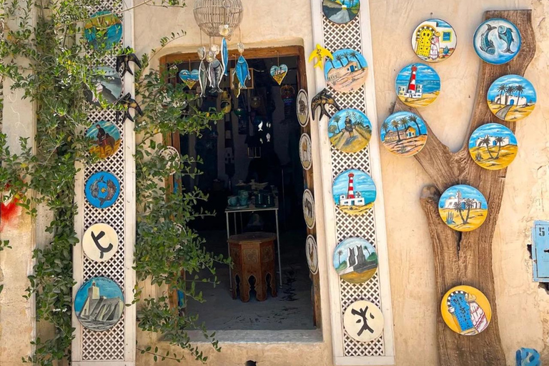 Djerba: Island Tour Snack, Synagogue, Souk, and Sunset