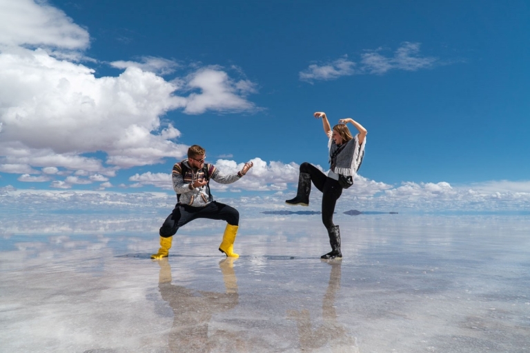 Uyuni Salt Flats and Red Lagoon 3-Days | English in Guide | Salar de Uyuni Tour 3 days 2 nights