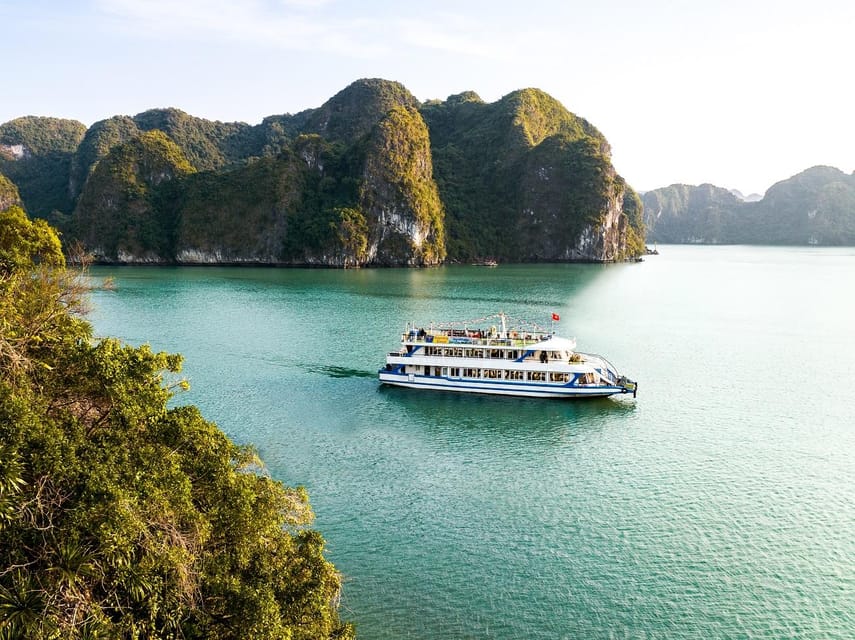 Halong Bay Day Trip - Vietnam blue waters