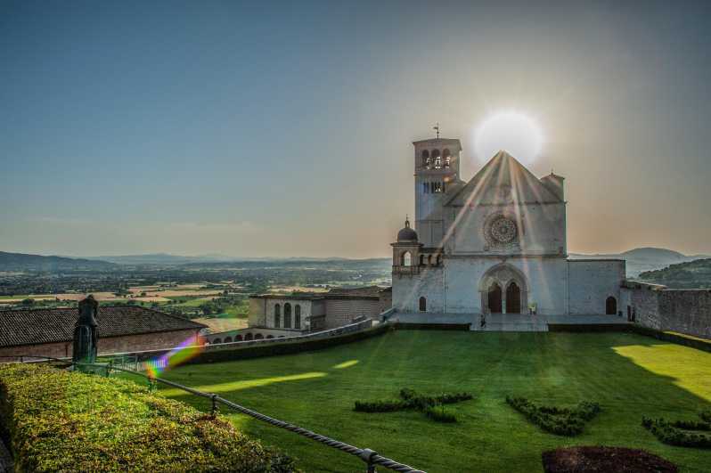 Assisi: tour a piedi con visita alla Basilica di San Francesco
