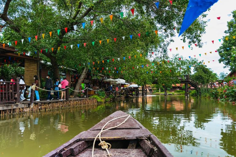 From Bangkok: Ayutthaya & Ayothaya Floating Market Day Trip