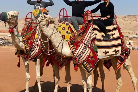 Riad: "Entdecke die roten Sanddünen +Camil-Fahrt+Quad-Bike