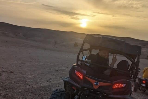 Pacote para o deserto de Agafay: passeio de buggy e de camelo e jantar com espetáculoPacote Deserto de Agafay: passeio de quadriciclo, passeio de camelo e jantar com show