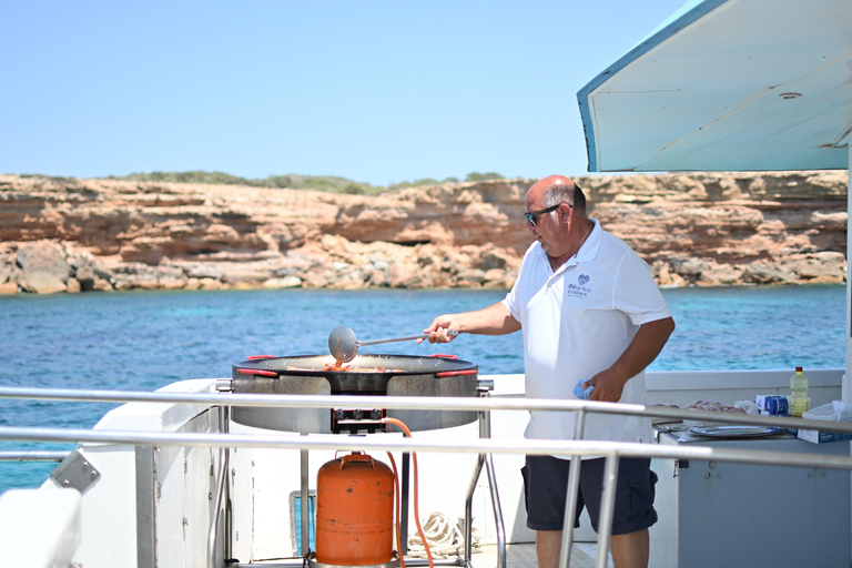 Exclusive experience: Premium catamaran from Ibiza to Formentera