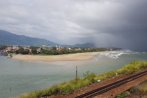 Hoi An to Hue day tour: return trip by private car