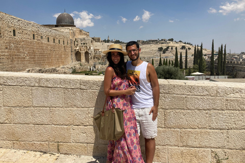 Walking tour of the Old City of Jerusalem