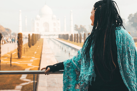 Taj Mahal et Fort Fatehpur Sikri en voiture privée depuis DelhiCircuit tout compris