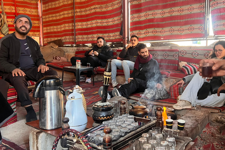 From Wadi Rum: 2-Day Red and White Desert Jeep Tour