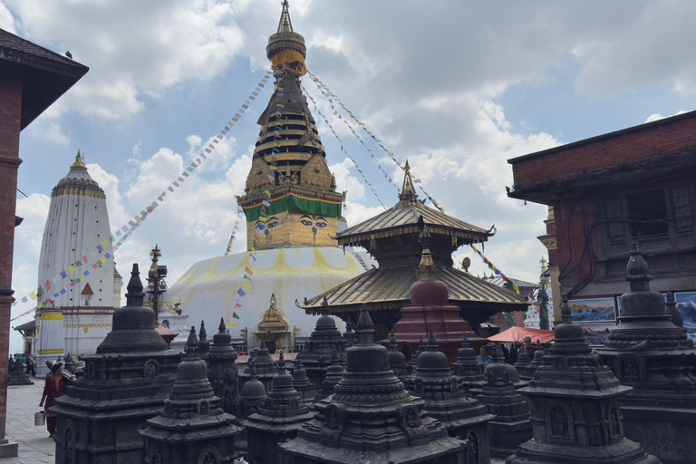Kathmandu: Monkey Temple, Cable Car, & Paragliding Tour
